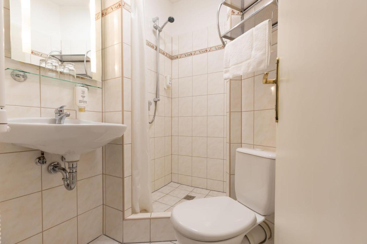 Active & Wellness Hotel Subterra Ostrov  Cameră foto